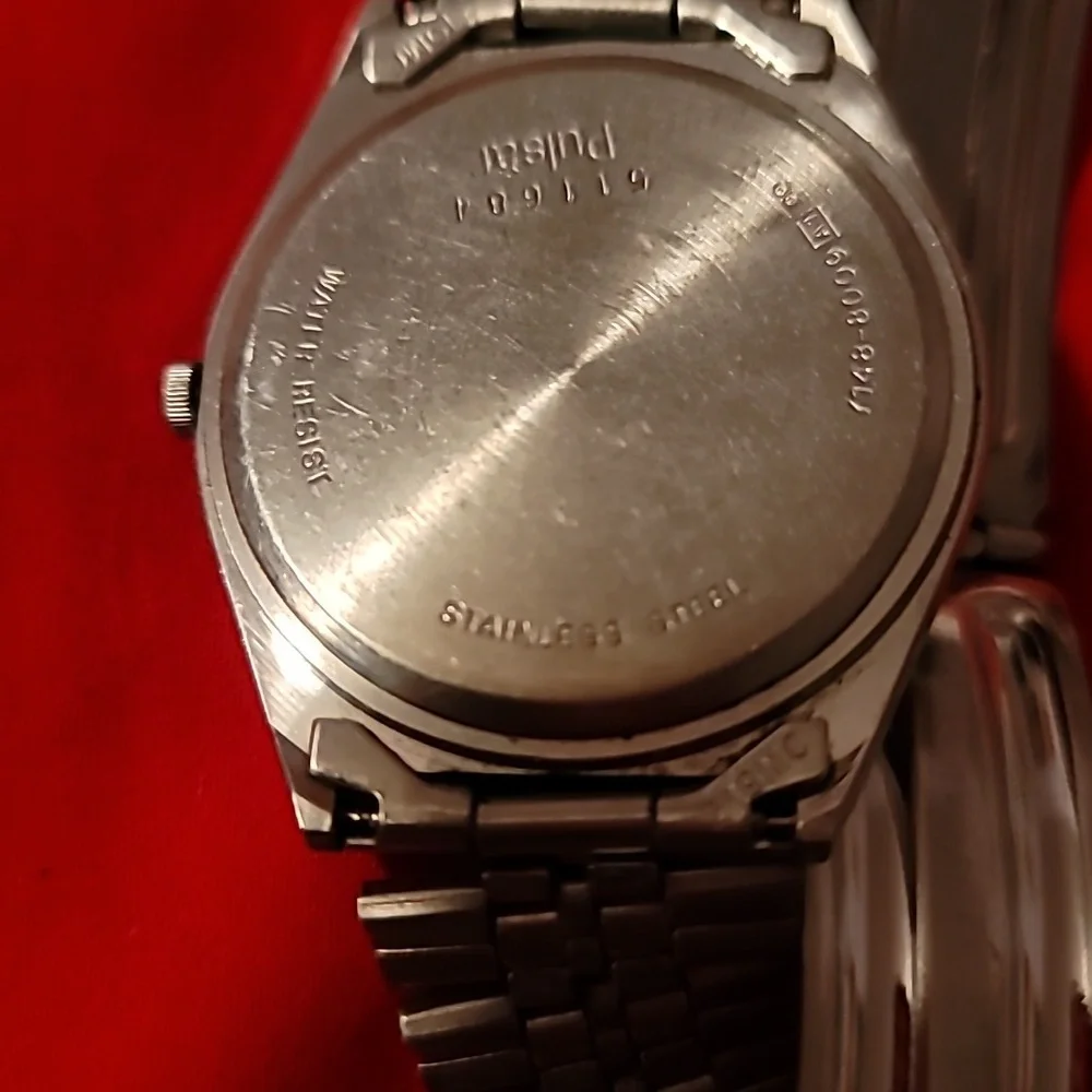 Pulsar Unisex Mens Womens Watch Y148-8009 Silver Case‎ & Band Day Date